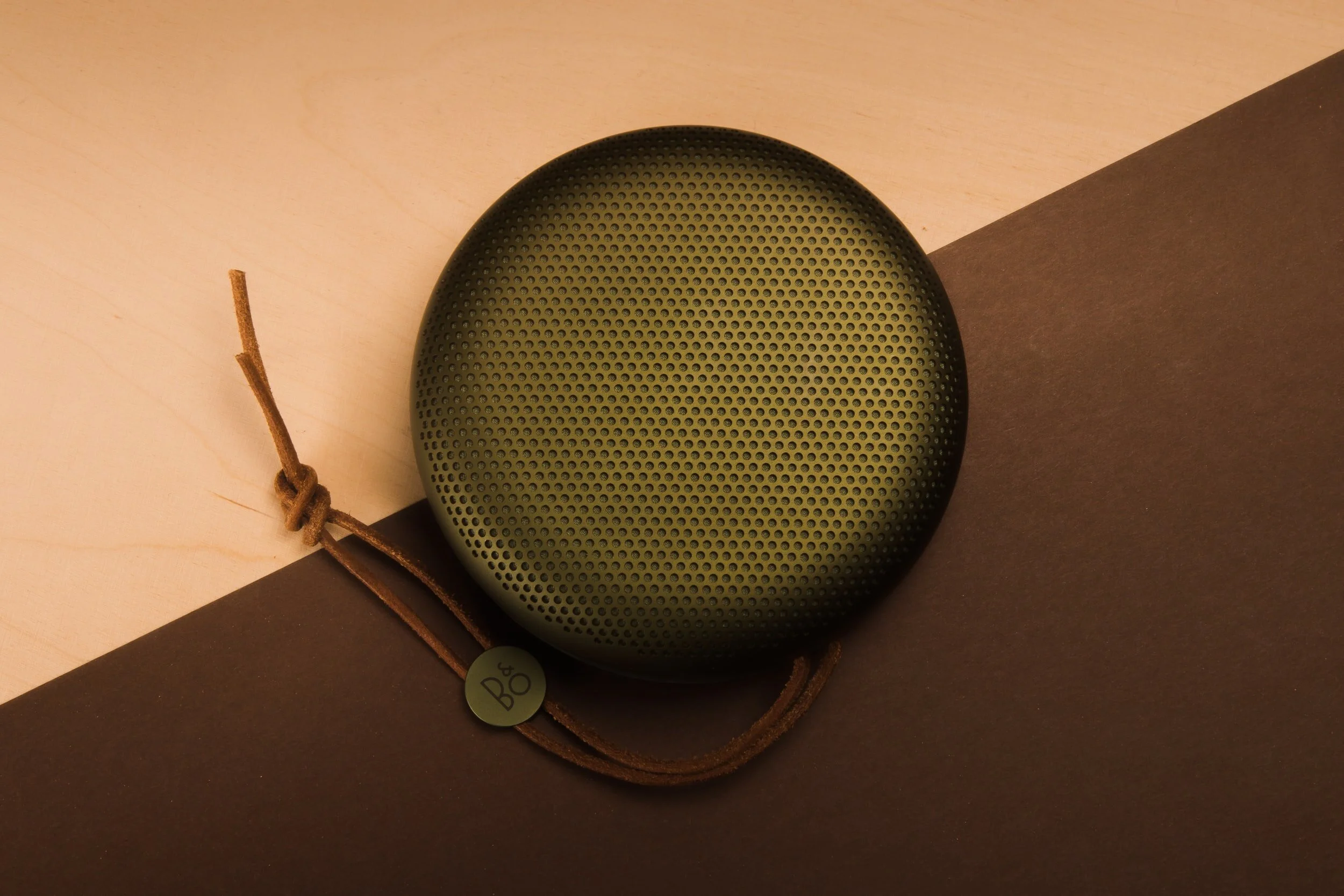 BEOSOUND A1 — Bang & Olufsen